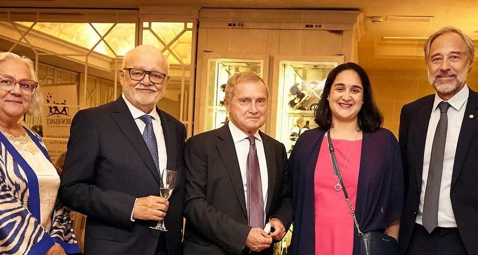 180_ans_bienfaisance_entete